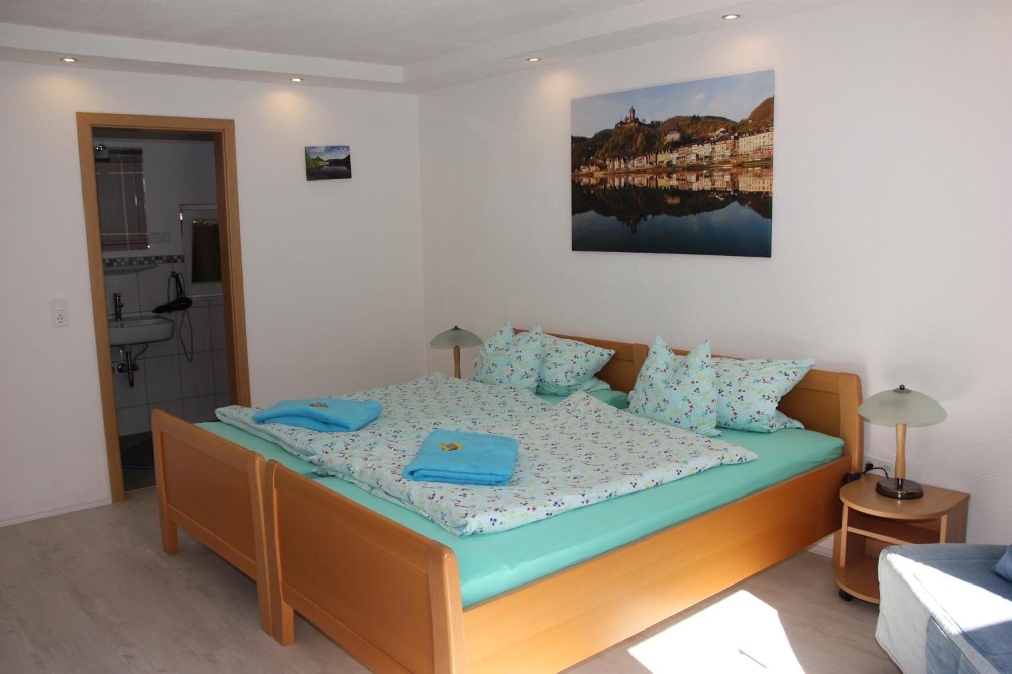 Pension Camping Schausten Cochem Exteriör bild