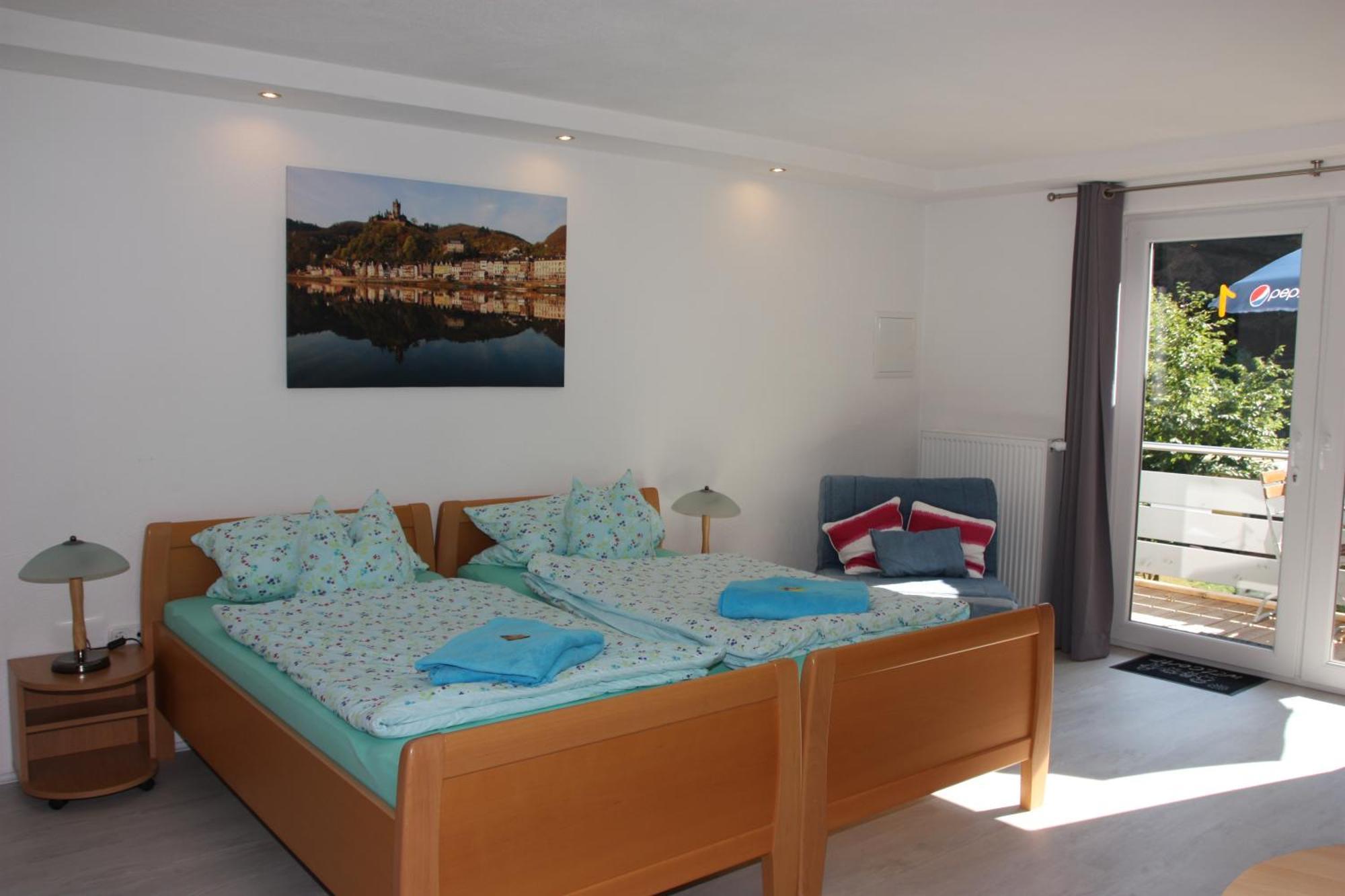 Pension Camping Schausten Cochem Exteriör bild