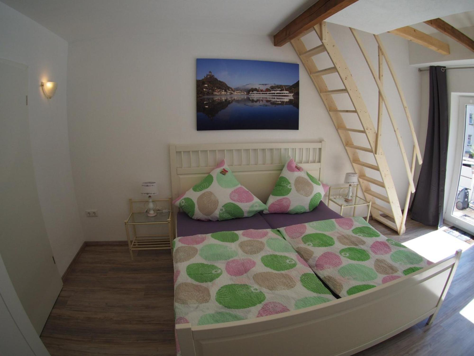 Pension Camping Schausten Cochem Exteriör bild